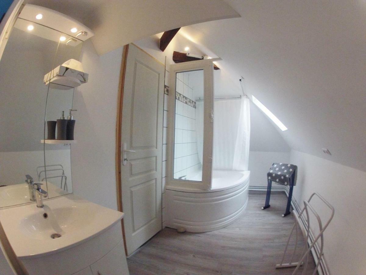Alex Guest House Dozule Экстерьер фото