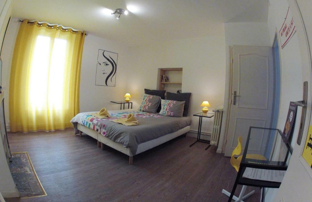 Alex Guest House Dozule Экстерьер фото